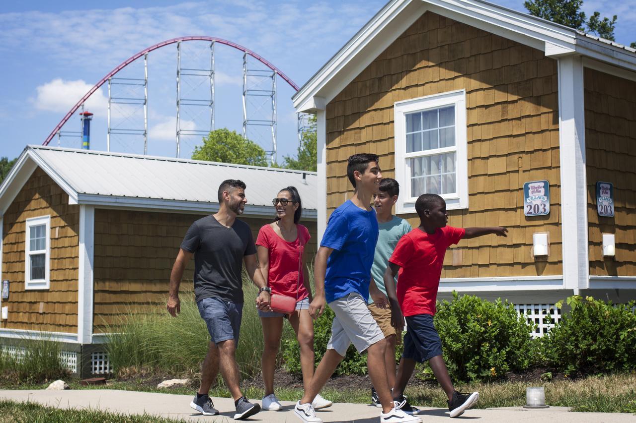 Worlds Of Fun Village Kansas City Dış mekan fotoğraf